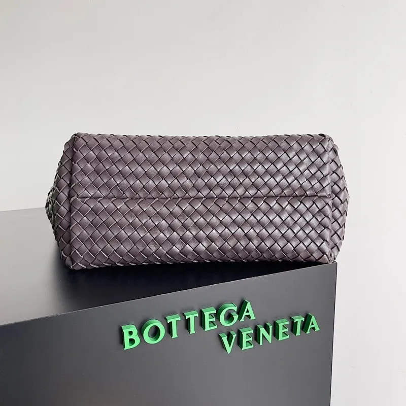 All categories 💚 Authentic bags 💚 BV 2025 new BV handbags